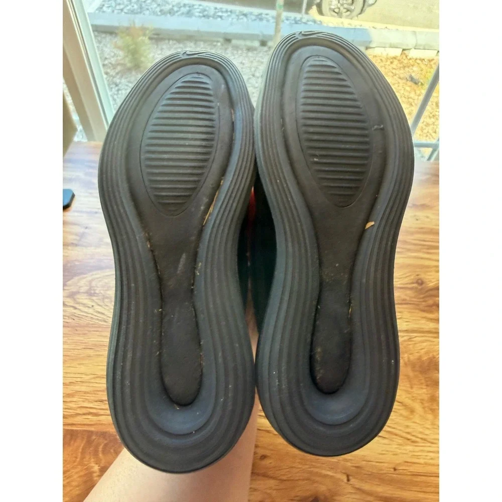 Nike Air Max 720 Triple Black Kids Sneakers AO2306-002 Sz 3Y
